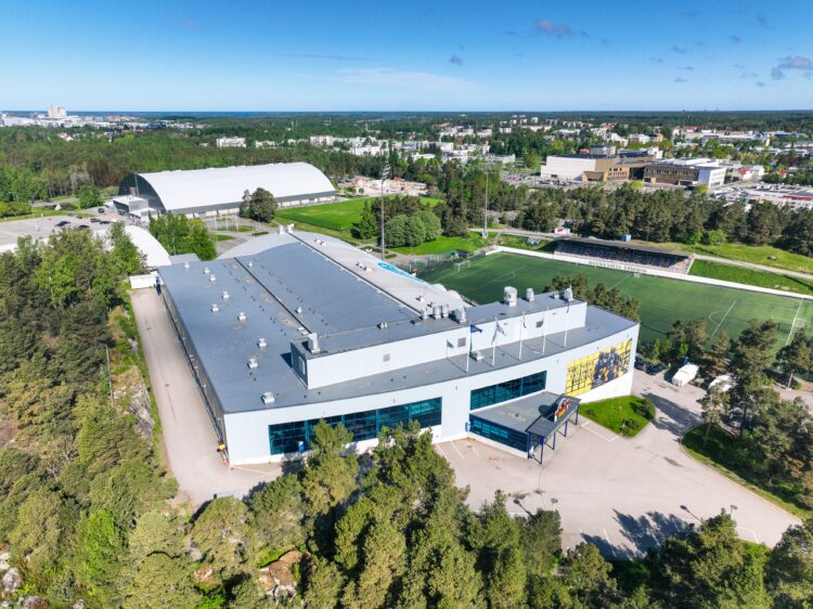 Rauman jäähalli ilmakuvassa