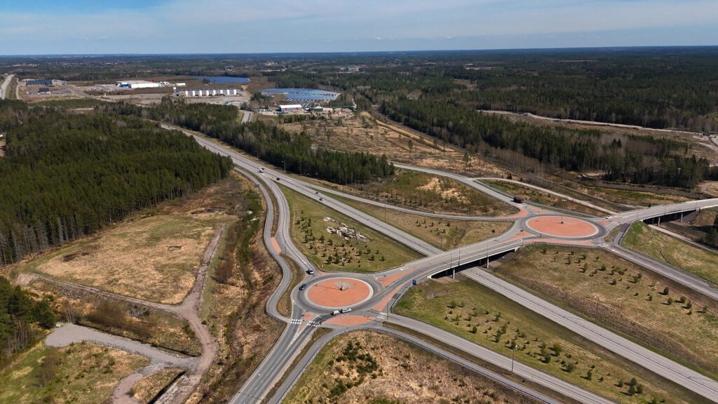 Ilmakuva Lakari-Liinalan yritysalueesta Raumalla.