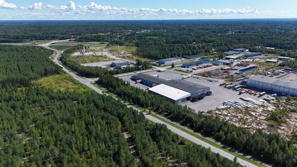 Ilmakuva Susivuoren yritysalueesta Raumalla.